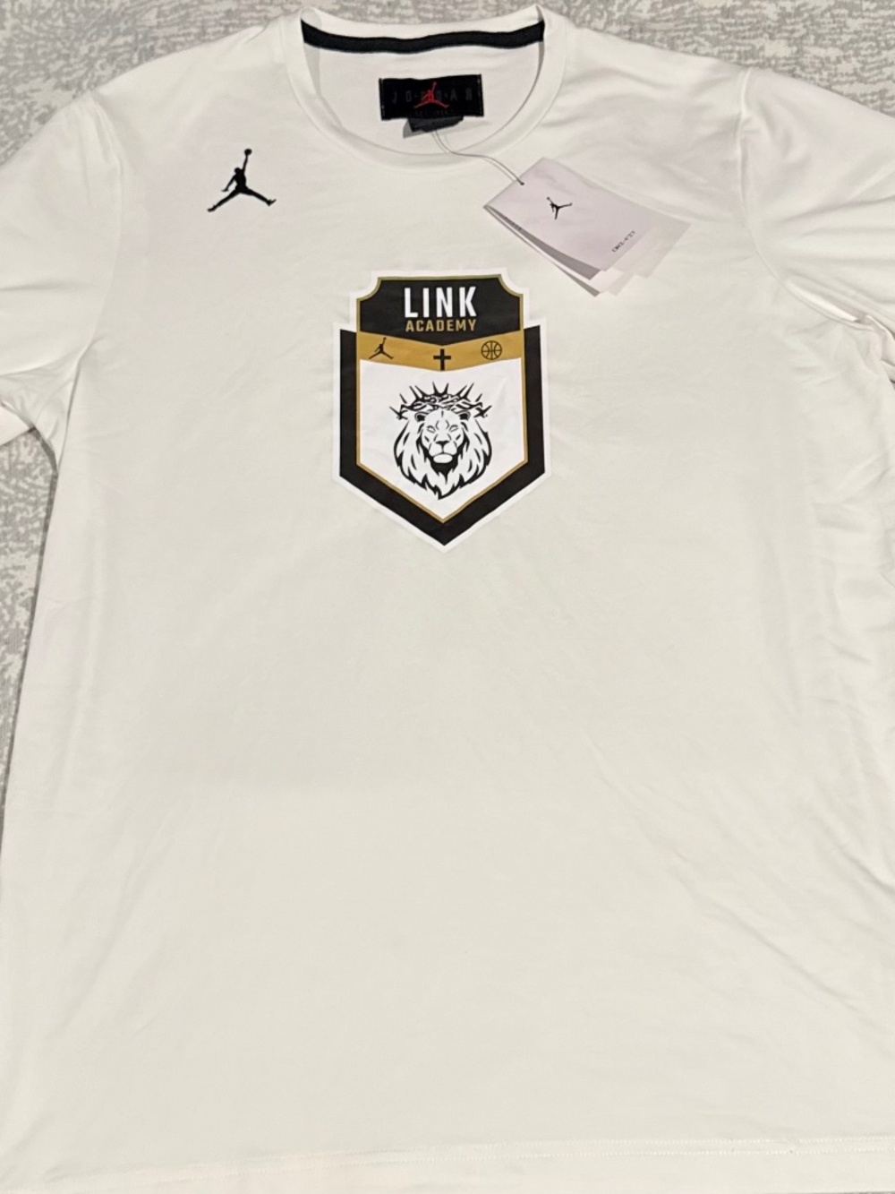 NWT Jordan Brand Link Academy Basketball Elite Prep Performance Shirt - White M